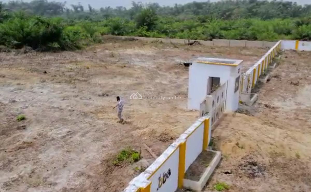 Land Measuring 500 Square Meter Fenced and Gated, Ilu Oba (king City)estate, Eleranigbe, Ibeju Lekki, Lagos, Residential Land for Sale