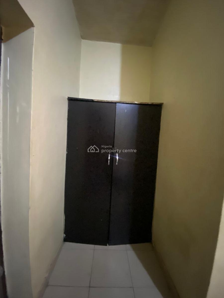 Furnished Room Selfcon with Sweet Modern Facilities, Ui Second Gate,ui Ibadan, Ibadan, Oyo, Self Contain (single Rooms) for Rent