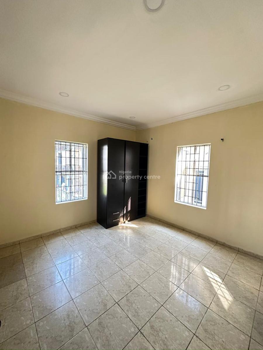 2 Bedroom Apartment, Lekki Phase 1, Lekki, Lagos, Flat / Apartment Short Let