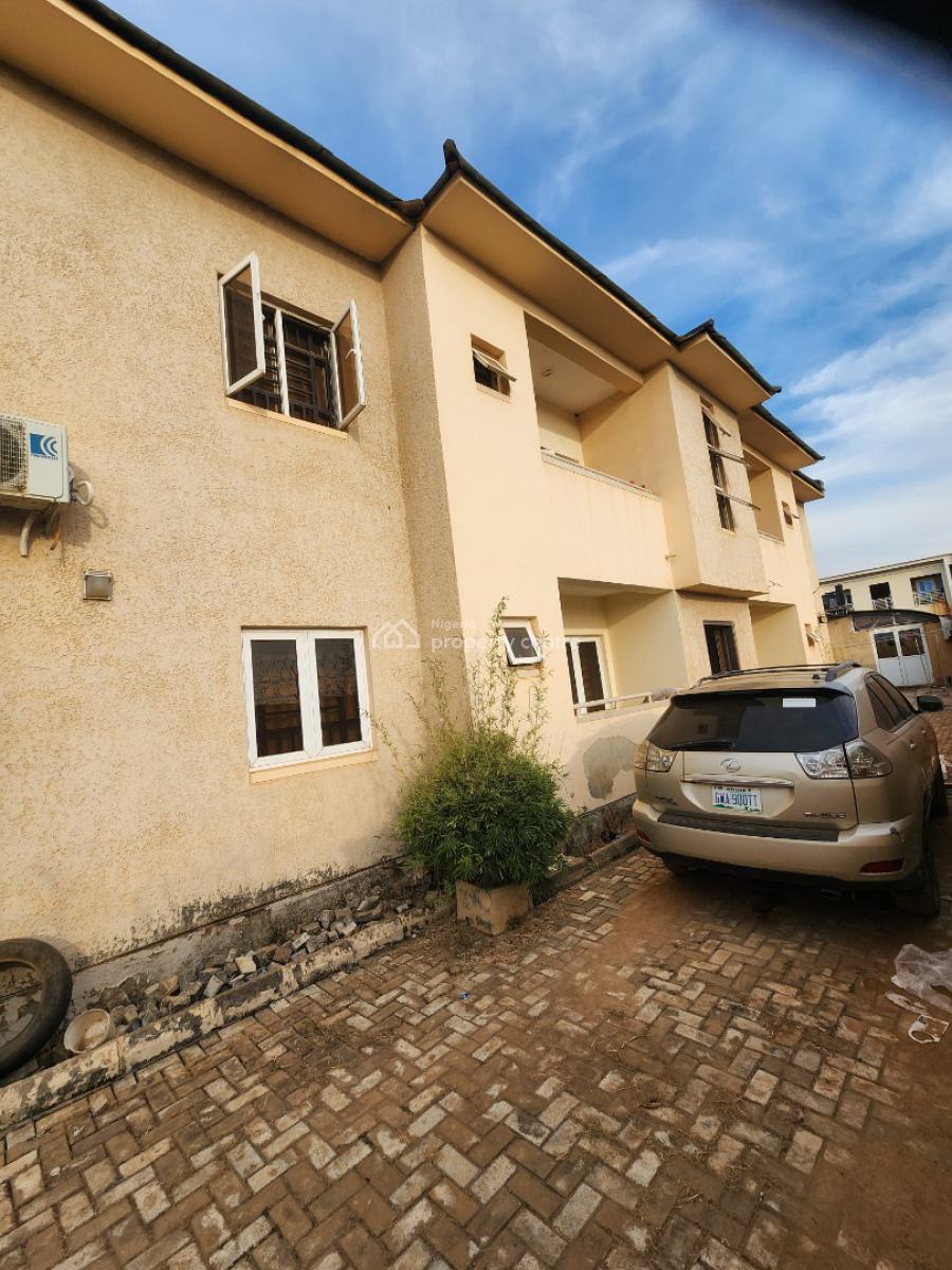 Luxury Two Bedroom Block of Flat, Dawaki District, Dawaki, Gwarinpa, Abuja, Flat / Apartment for Rent