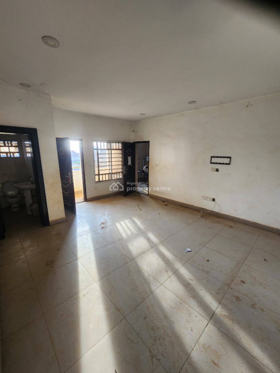 Luxury Two Bedroom Block of Flat, Dawaki District, Dawaki, Gwarinpa, Abuja, Flat / Apartment for Rent