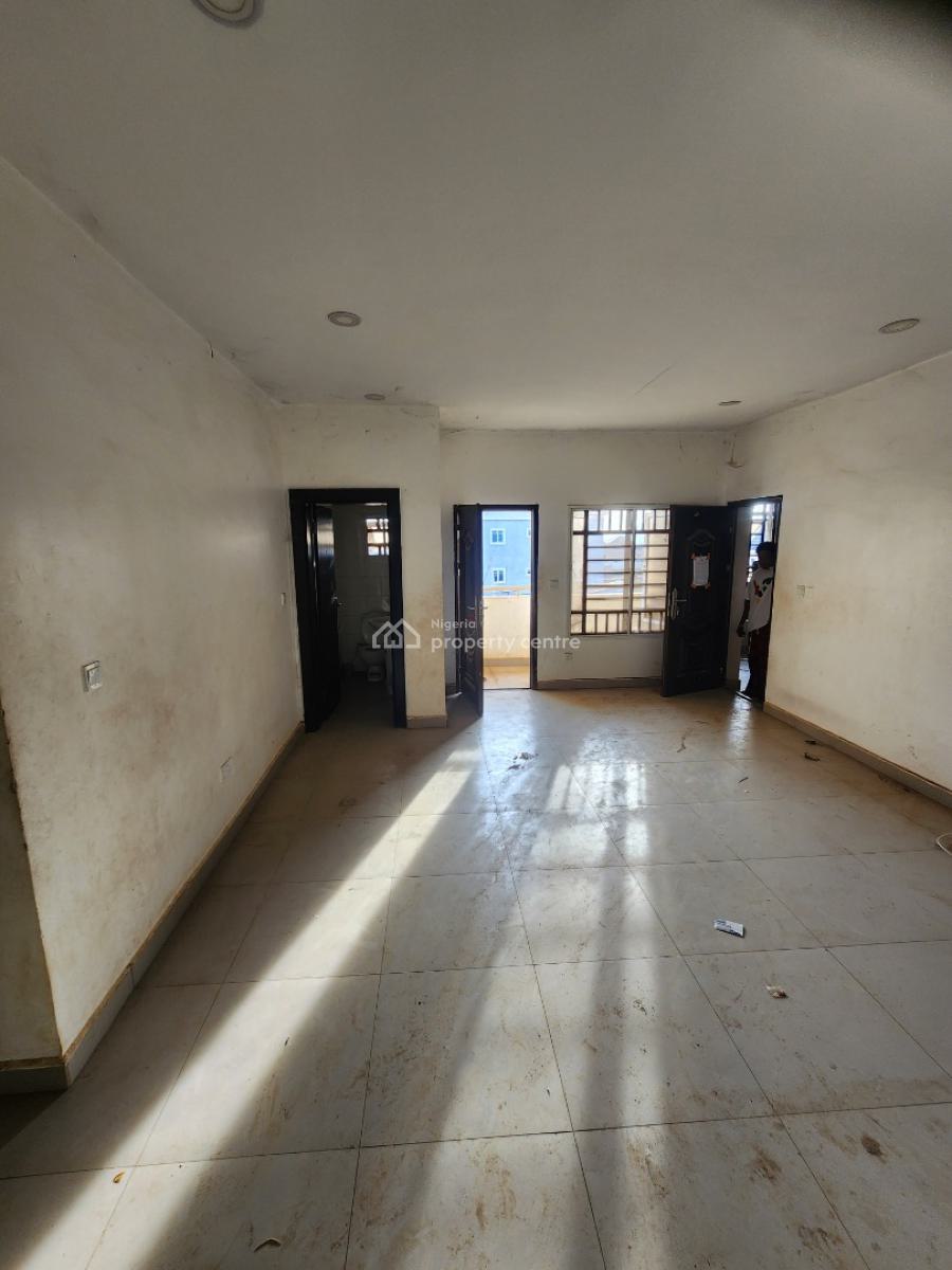 Luxury Two Bedroom Block of Flat, Dawaki District, Dawaki, Gwarinpa, Abuja, Flat / Apartment for Rent