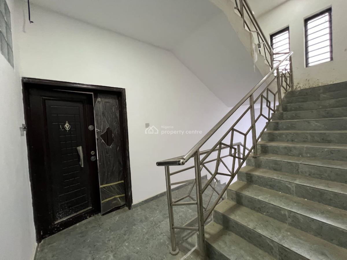 Newly Built 3 Bedroom Apartments with Bq (4 Units Available), Lekki Phase 1, Lekki, Lagos, Flat / Apartment for Sale