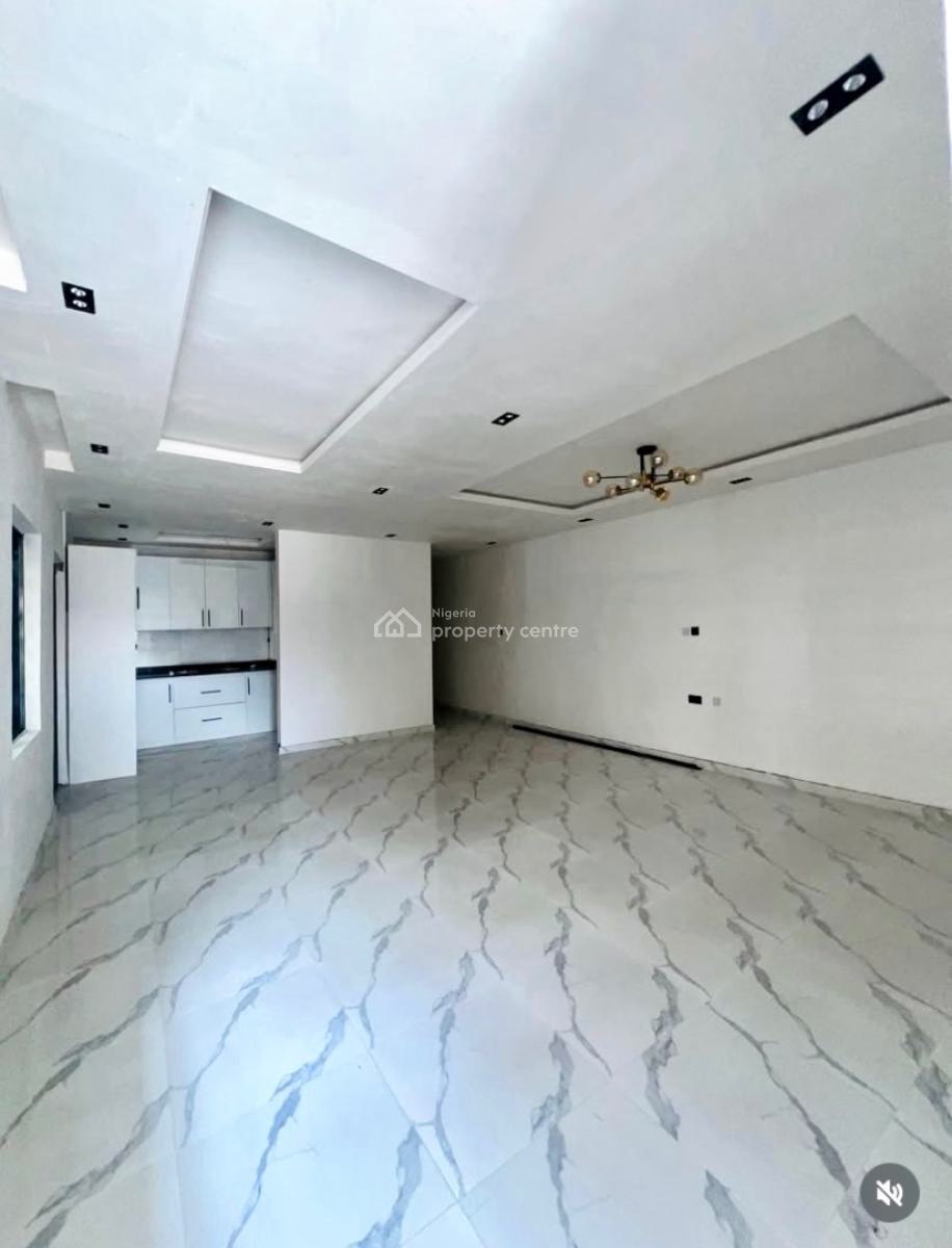 Spacious 2 Bedroom Serviced Apartment, Ologolo, Lekki, Lekki, Lagos, Flat / Apartment for Rent