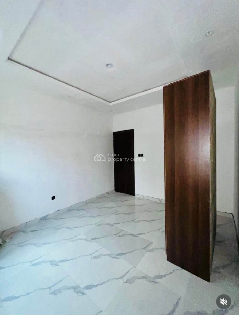 Spacious 2 Bedroom Serviced Apartment, Ologolo, Lekki, Lekki, Lagos, Flat / Apartment for Rent