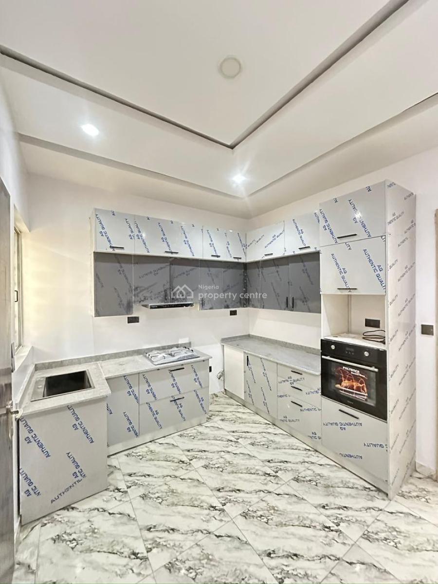 3 Bedroom Apartment, Off Freedom Way, Lekki Phase 1, Lekki, Lagos, Flat / Apartment for Rent