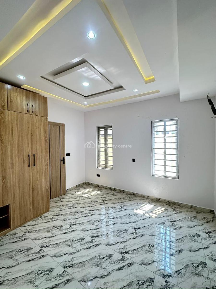 3 Bedroom Apartment, Off Freedom Way, Lekki Phase 1, Lekki, Lagos, Flat / Apartment for Rent