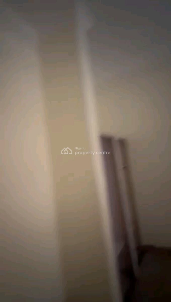 Renovated , Decent and Spacious 3bedroom Flats, All Rooms Ensuites, Off Bajulaye Road, Shomolu, Lagos, Flat / Apartment for Rent