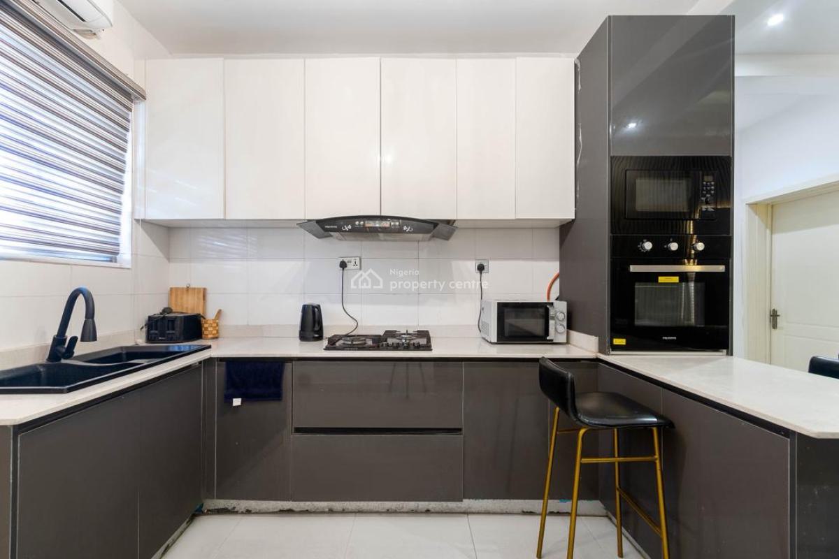 Fully Furnished 2bedroom Flat, Ikate, Lekki, Lagos, Block of Flats for Sale