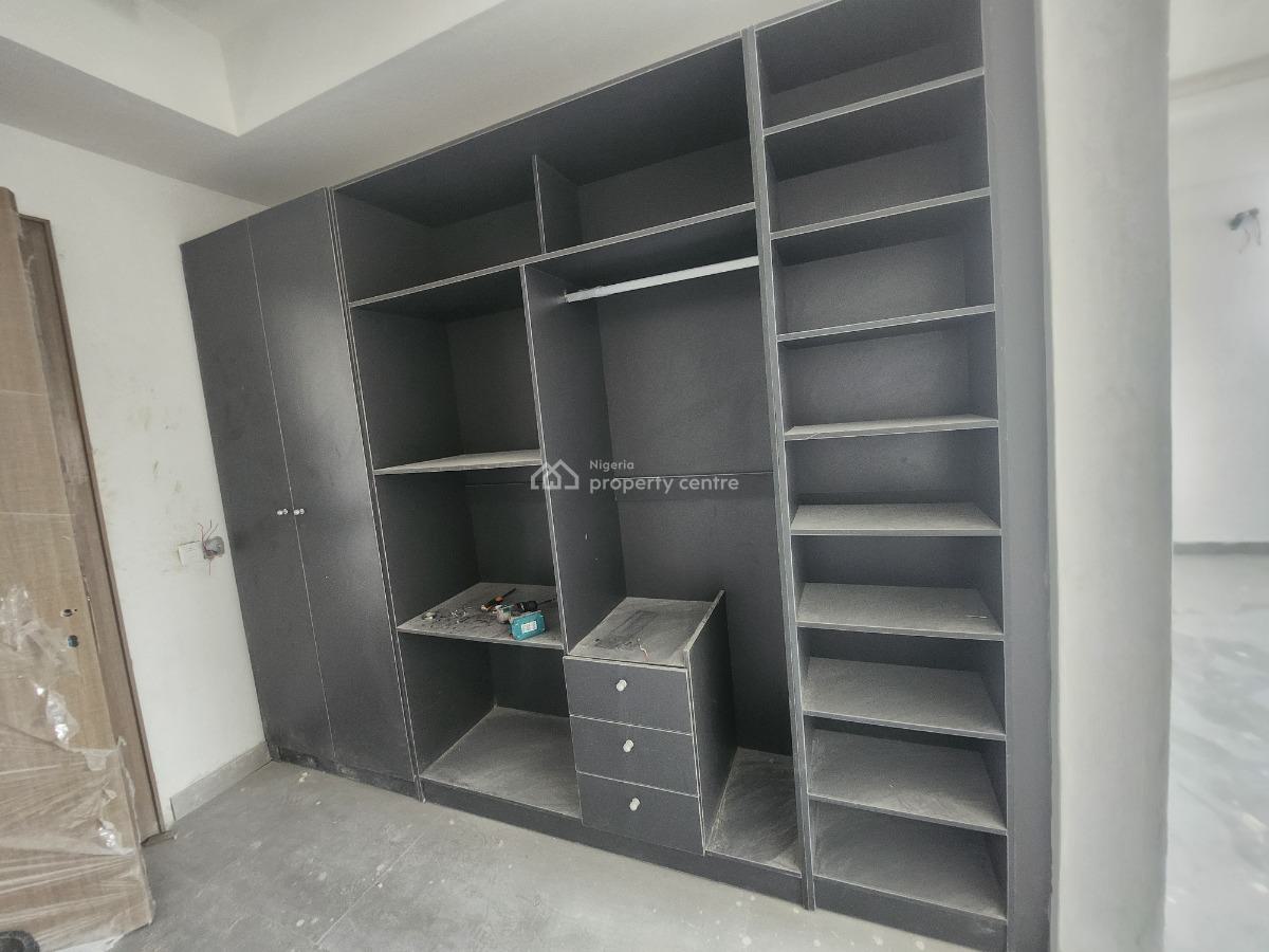 Newly Built 3 Bedroom Apartment, Lekki Phase 1, Lekki, Lagos, Flat / Apartment for Sale