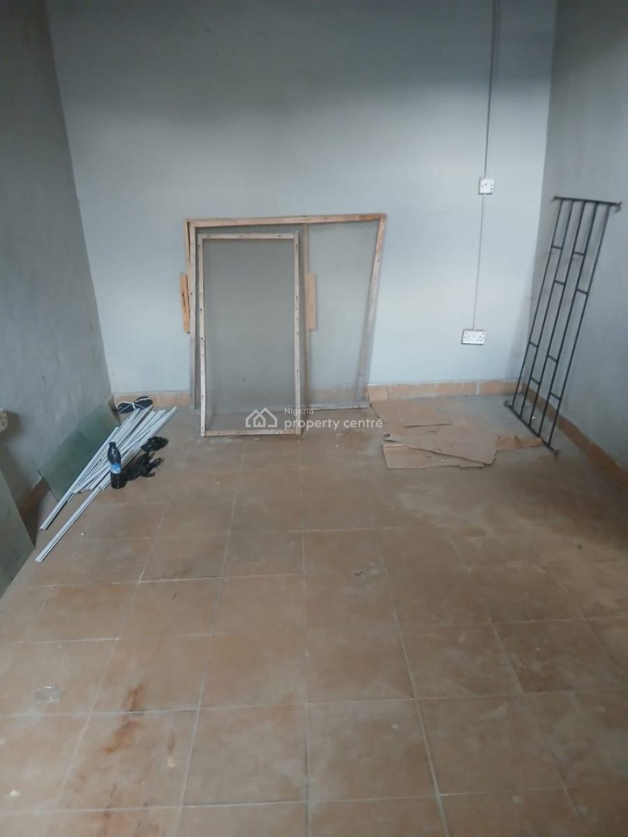 Two Rooms Bq Miniflat, Dolphin Estate, Ikoyi, Lagos, Mini Flat (room and Parlour) for Rent