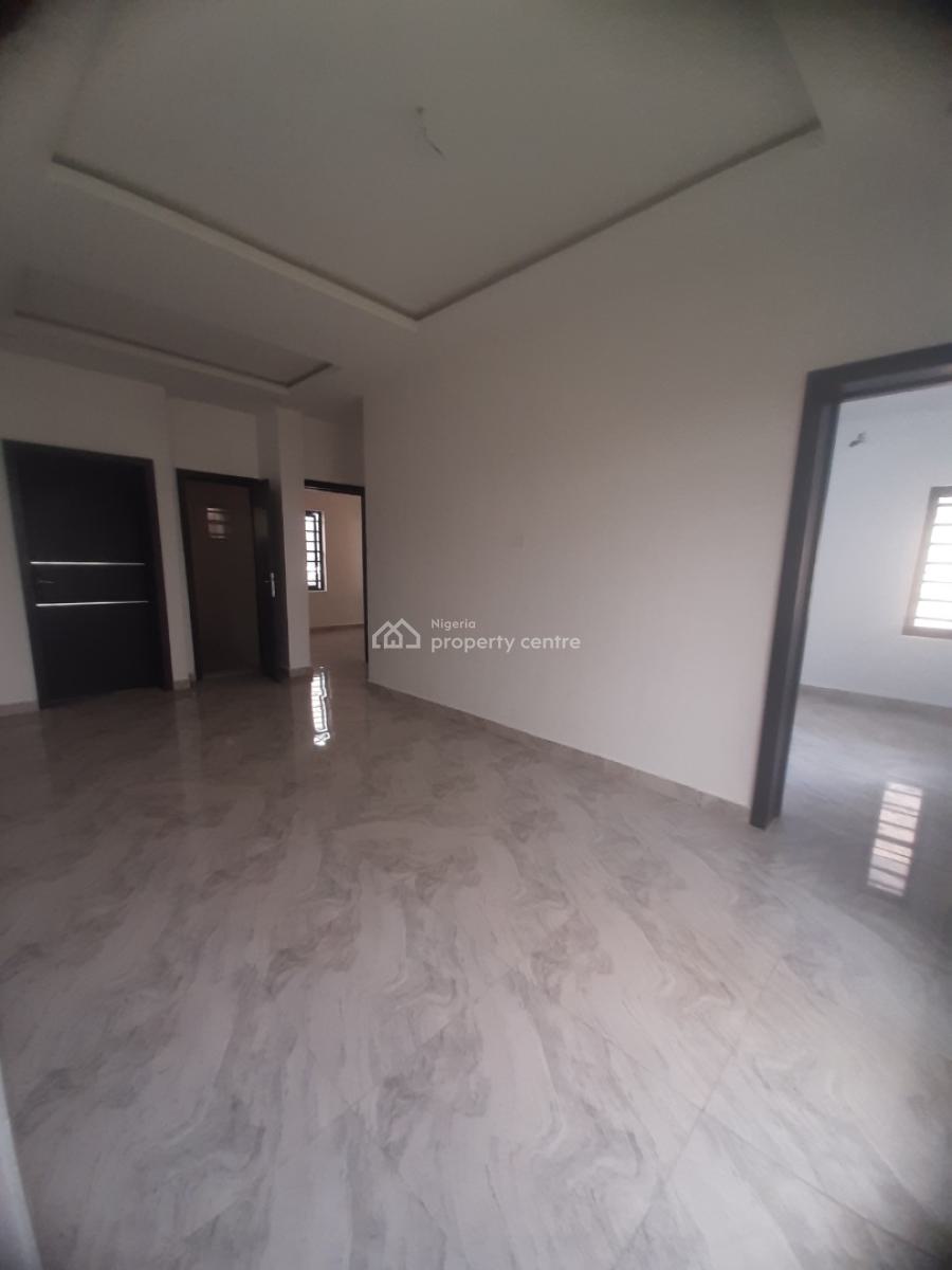 New 2 Bedroom En-suite Serviced Flat with Fitted Kitchen Cabinets, Com, Ologolo, Lekki, Lagos, Flat / Apartment for Sale