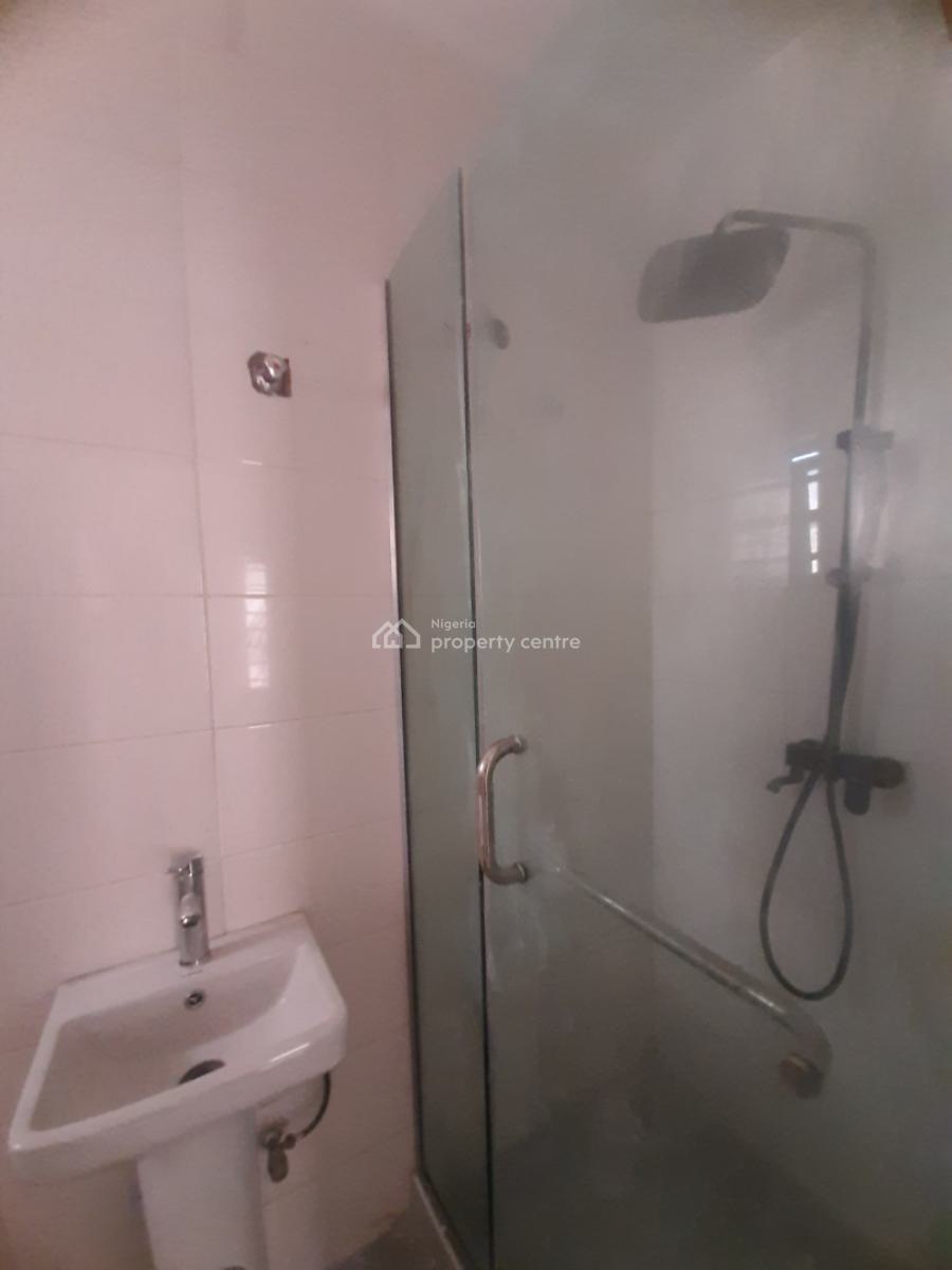 New 2 Bedroom En-suite Serviced Flat with Fitted Kitchen Cabinets, Com, Ologolo, Lekki, Lagos, Flat / Apartment for Sale