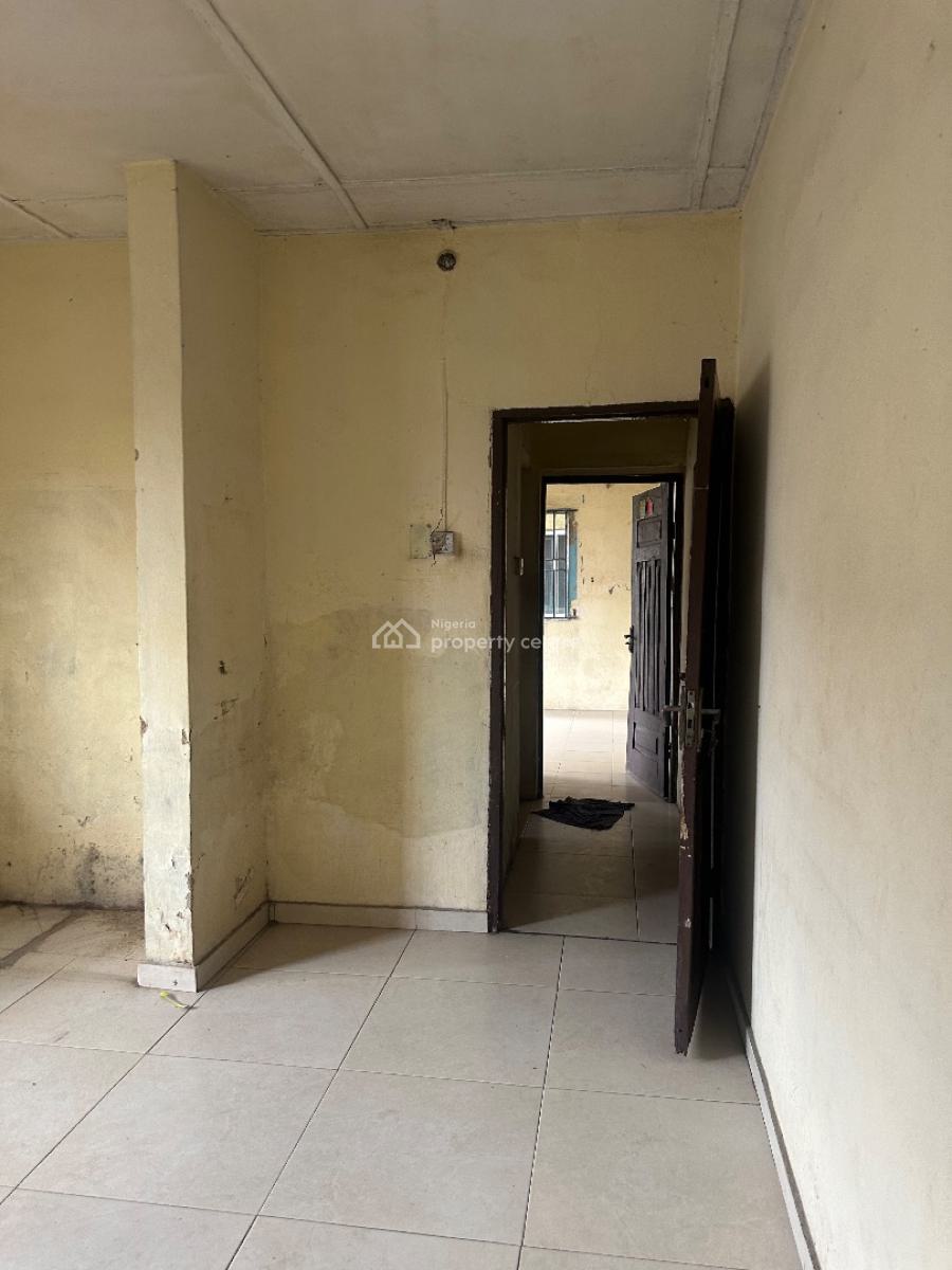 3 Bedroom Apartment, Ori-oke, Ogudu, Lagos, Flat / Apartment for Rent