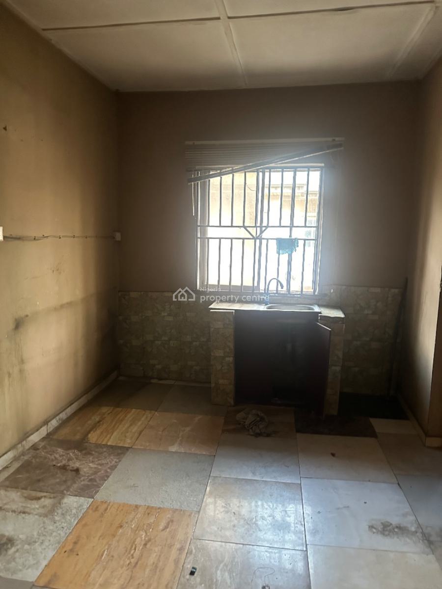 3 Bedroom Apartment, Ori-oke, Ogudu, Lagos, Flat / Apartment for Rent