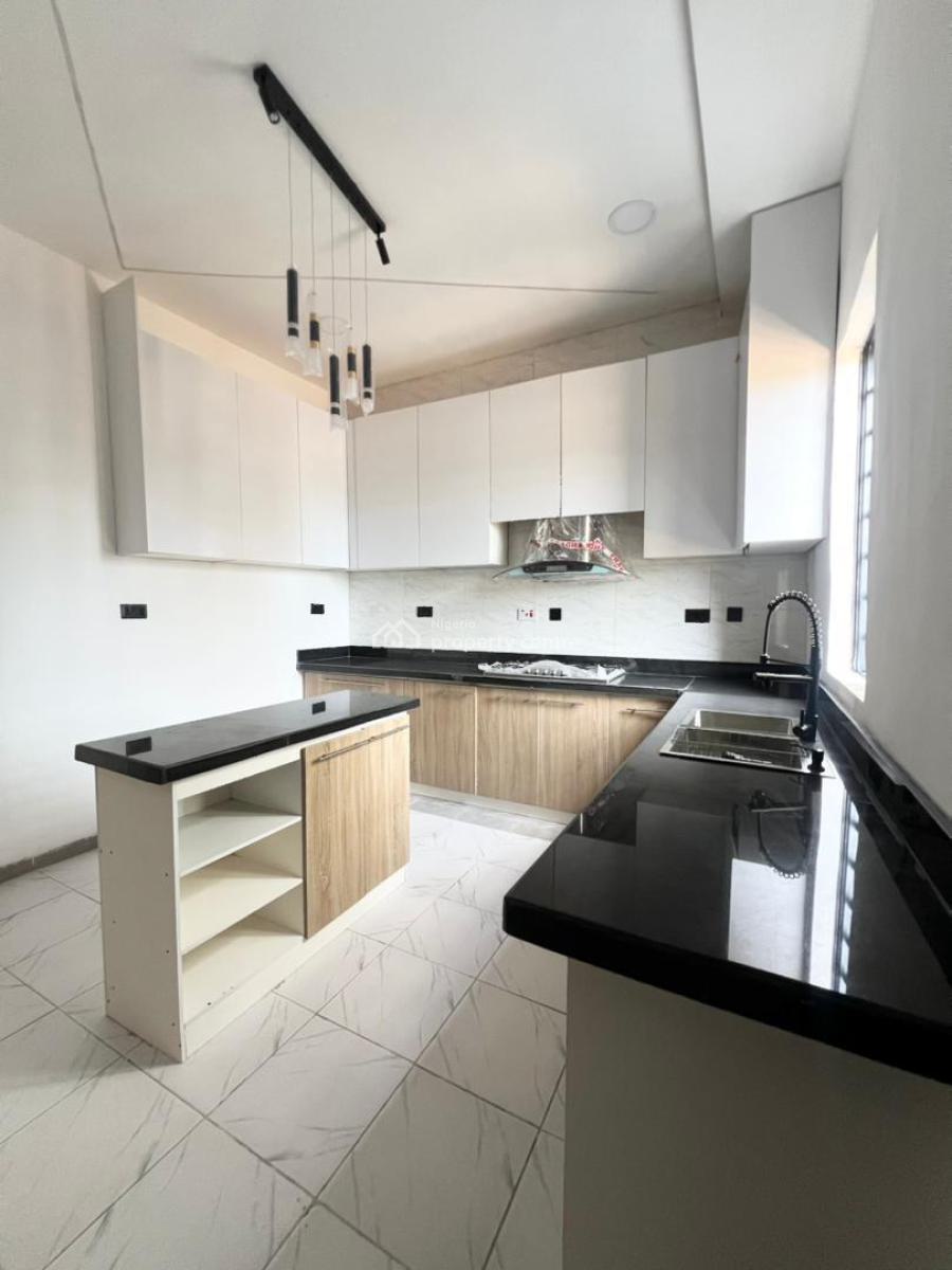 4 Bedrooms Semi-detached Duplex with Bq, Lekki, Ajah, Lagos, Semi-detached Duplex for Sale