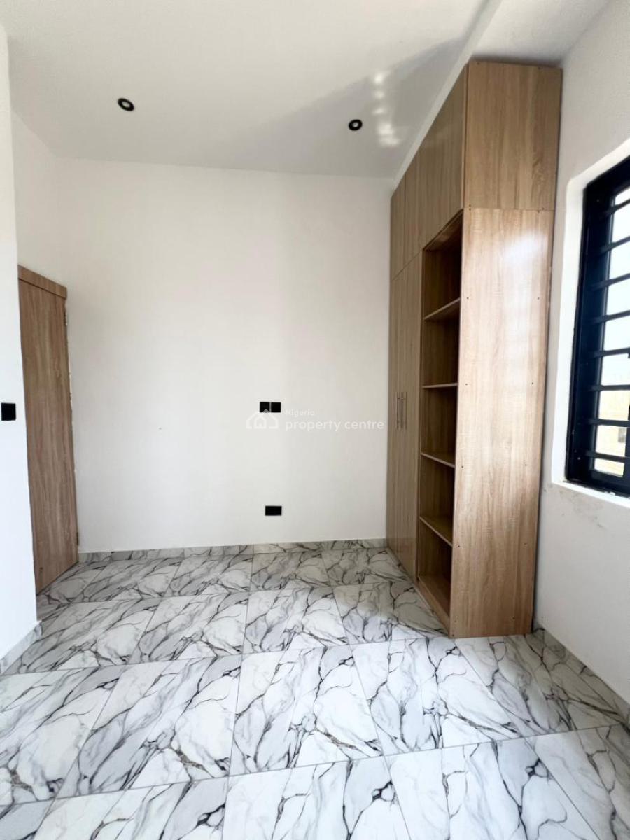 4 Bedrooms Semi-detached Duplex with Bq, Lekki, Ajah, Lagos, Semi-detached Duplex for Sale