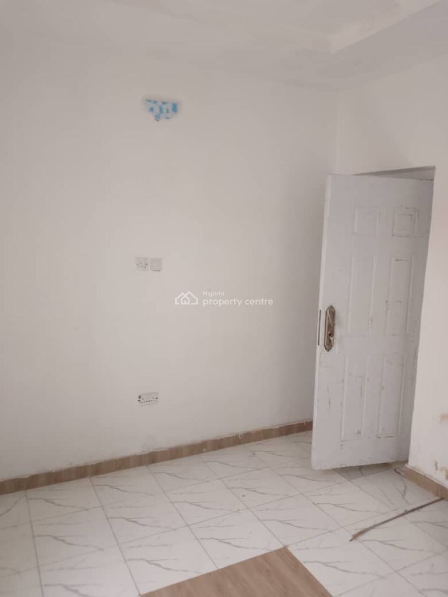 Executive Mini Flat, Ogunfayo, Awoyaya, Ibeju Lekki, Lagos, Mini Flat (room and Parlour) for Rent