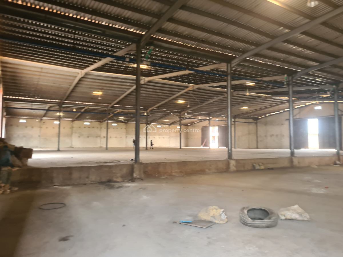 4200sqm Warehouse, Km 46, Ogun, Warehouse for Rent