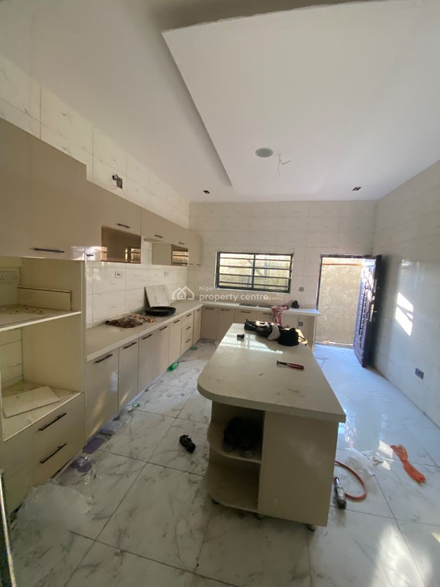 Executive Brand New 2 Bedroom Apartment, Oribanwa Phase2, Awoyaya, Ibeju Lekki, Lagos, Flat / Apartment for Rent