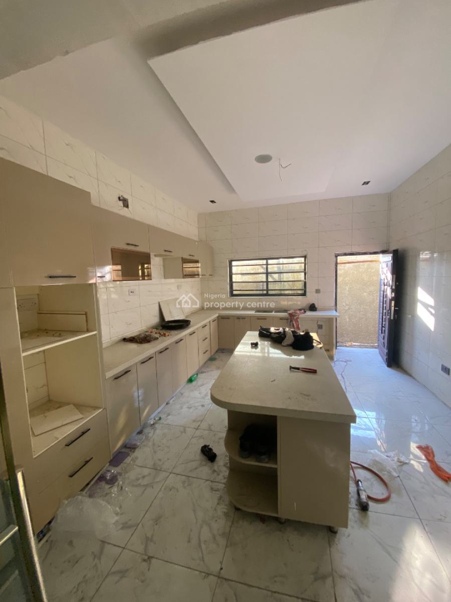 Executive Brand New 2 Bedroom Apartment, Oribanwa Phase2, Awoyaya, Ibeju Lekki, Lagos, Flat / Apartment for Rent