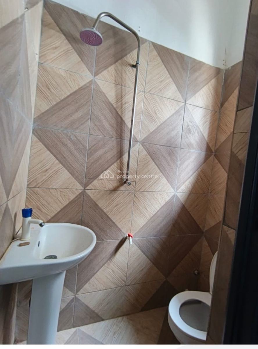 Clean Selfcon Available at Lbs, Lbs, Sangotedo, Ajah, Lagos, Self Contain (single Rooms) for Rent