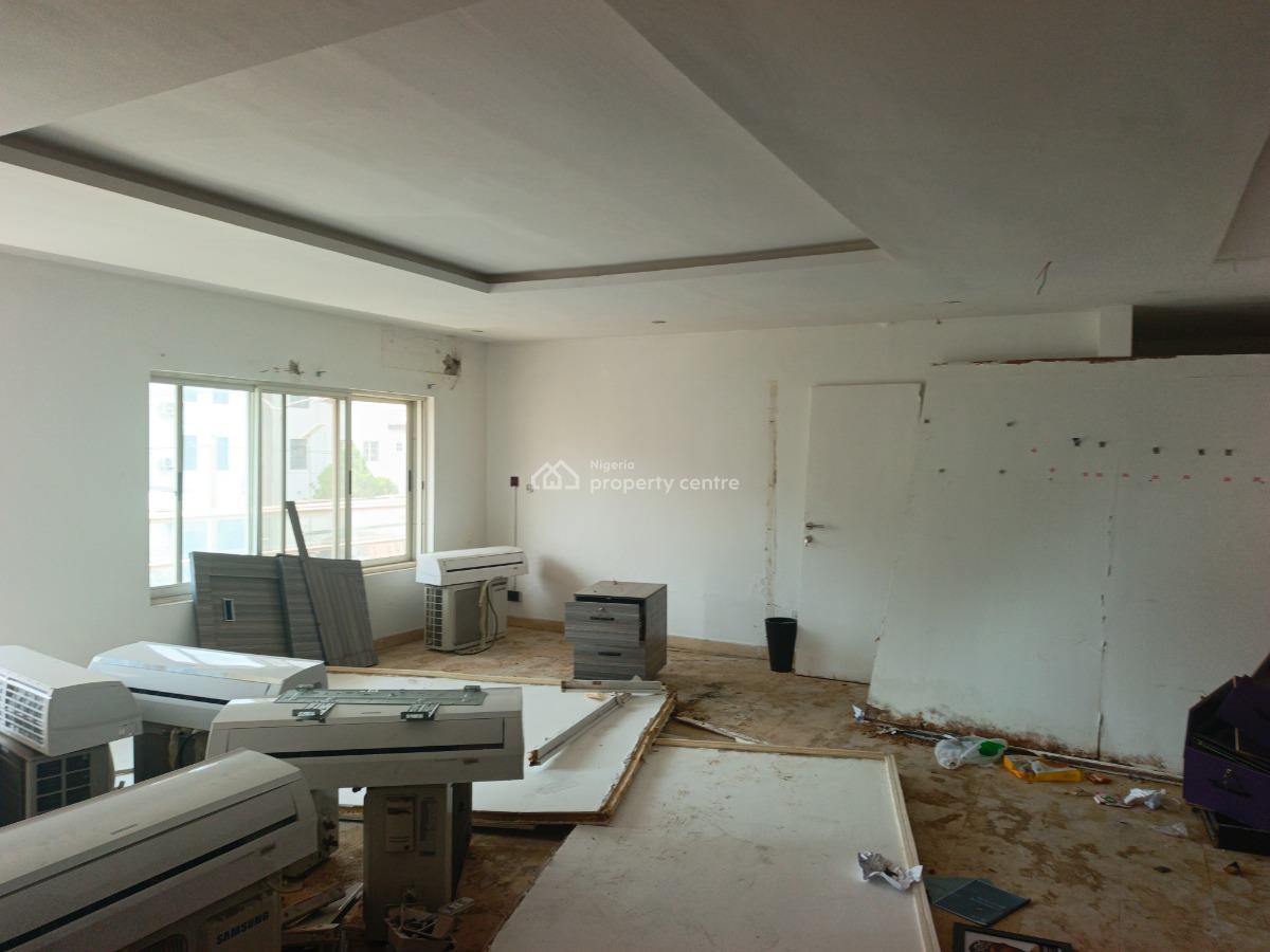 a Specious 3 Bedroom Apartment, Oniru, Victoria Island (vi), Lagos, Flat / Apartment for Rent