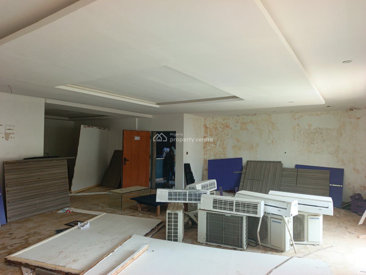 a Specious 3 Bedroom Apartment, Oniru, Victoria Island (vi), Lagos, Flat / Apartment for Rent