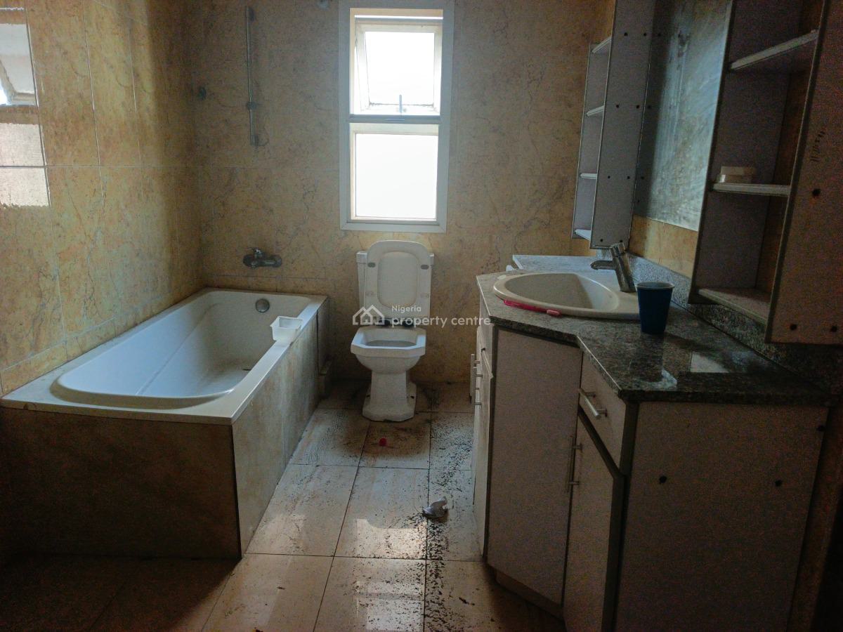 a Specious 3 Bedroom Apartment, Oniru, Victoria Island (vi), Lagos, Flat / Apartment for Rent