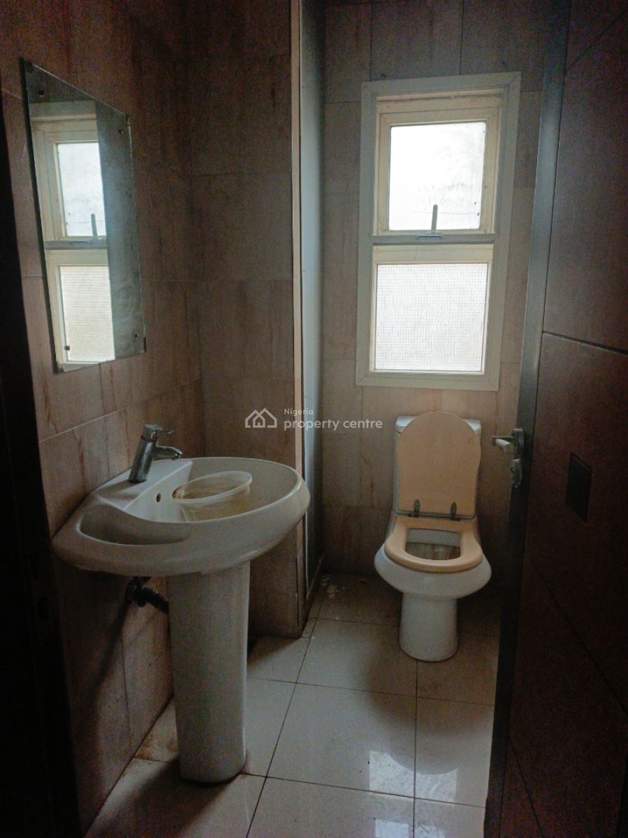 a Specious 3 Bedroom Apartment, Oniru, Victoria Island (vi), Lagos, Flat / Apartment for Rent