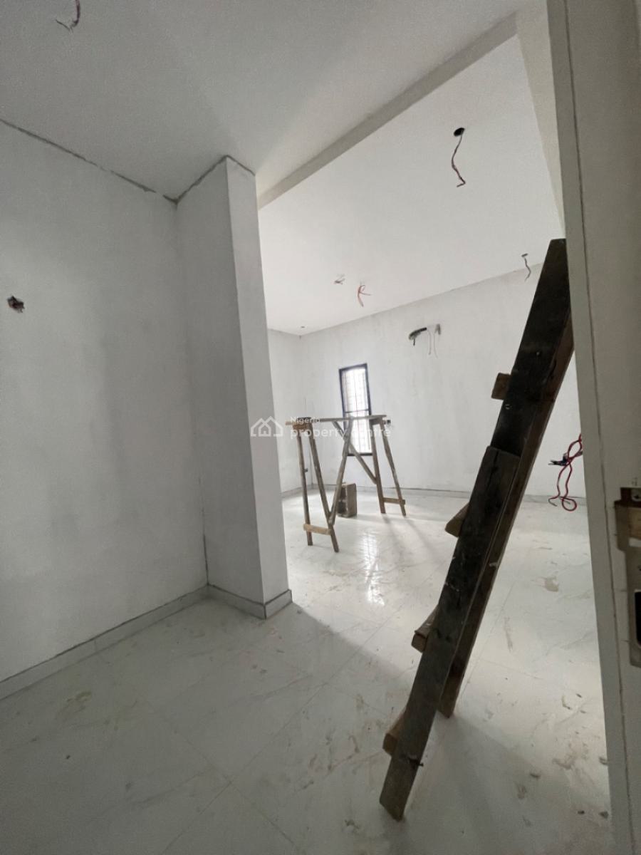 5 Bedroom House with a Bq, Magodo Gra Phase 1, Magodo, Lagos, Detached Duplex for Sale
