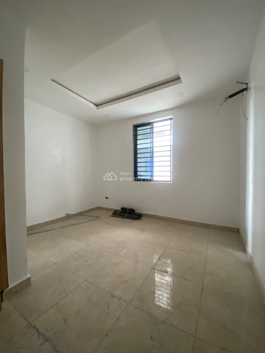 2 Bedroom Apartment, Ologolo/spg, Lekki, Lagos, Flat / Apartment for Rent