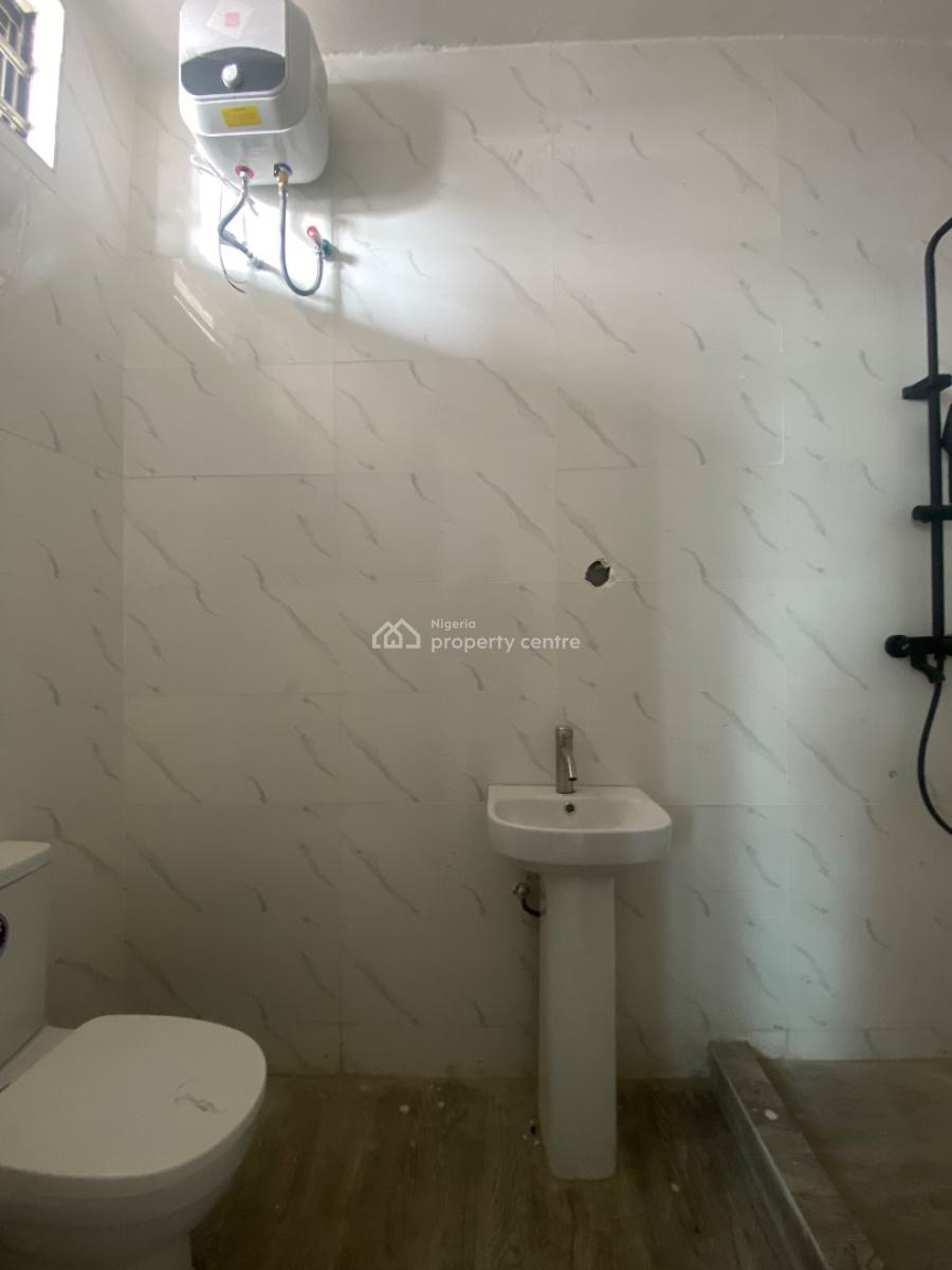 2 Bedroom Apartment, Ologolo/spg, Lekki, Lagos, Flat / Apartment for Rent