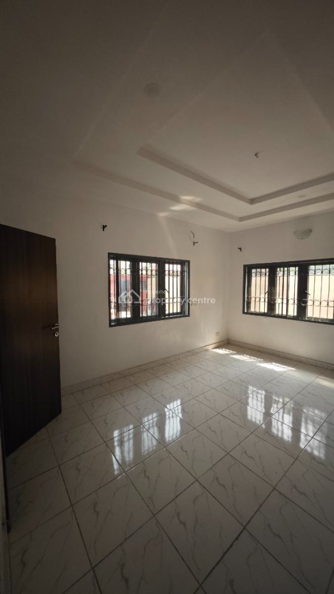 Self Service 3 Bedrooms Flat, Off Admiralty Way, Lekki Phase 1, Lekki, Lagos, Flat / Apartment for Rent