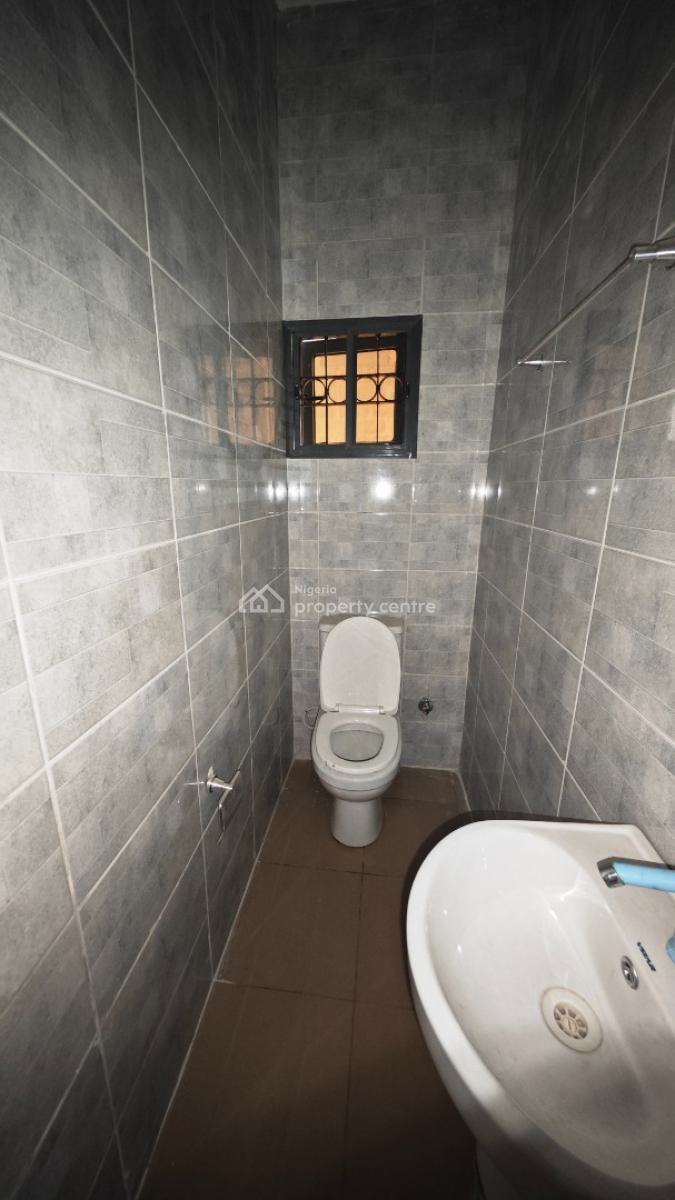 Self Service 3 Bedrooms Flat, Off Admiralty Way, Lekki Phase 1, Lekki, Lagos, Flat / Apartment for Rent