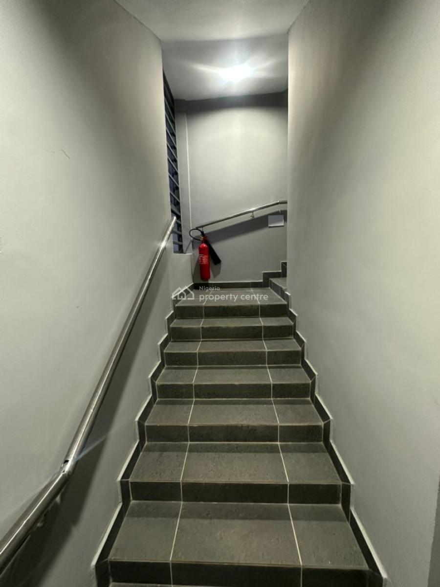 Exquisite 3 Bedroom Apartments with Bq, Lekki Phase 1, Lekki Phase 1, Lekki, Lagos, Flat / Apartment for Rent