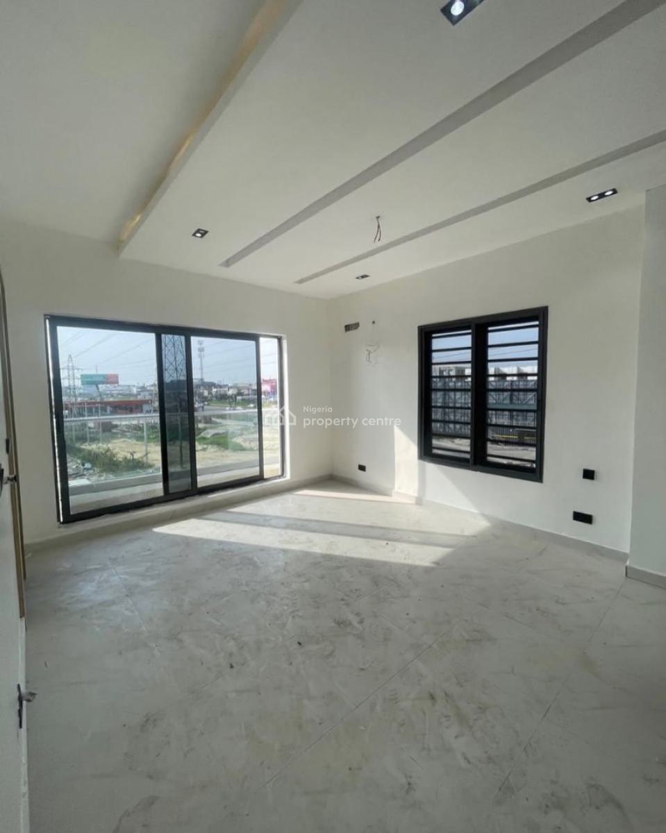 3 Bedroom Apartment with Elevator and Swimming Pool, Lekki Right, Lekki Phase 1, Lekki, Lagos, Flat / Apartment for Sale