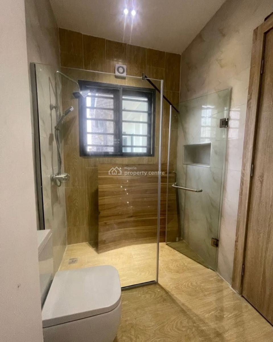 3 Bedroom Apartment with Elevator and Swimming Pool, Lekki Right, Lekki Phase 1, Lekki, Lagos, Flat / Apartment for Sale