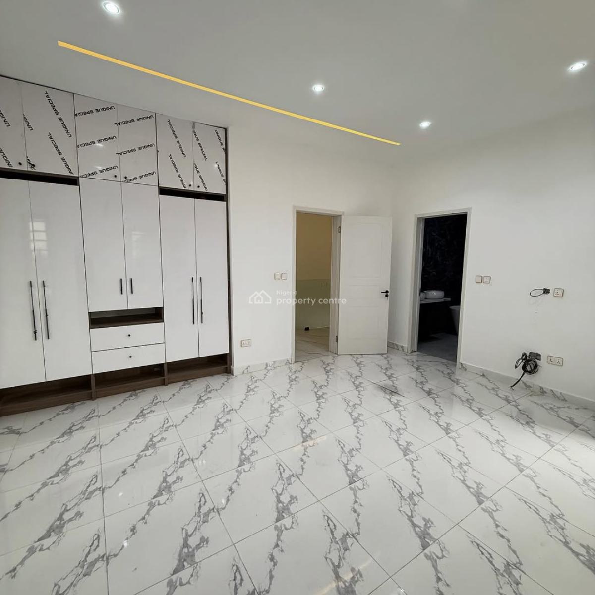 3bed & Bq Semi-detach & Swimming Pool (self Compound), Behind Lagos Business School (lbs) Off Abraham Adesanya, Ajah , Lekki, Lekki, Lagos, Semi-detached Duplex for Sale