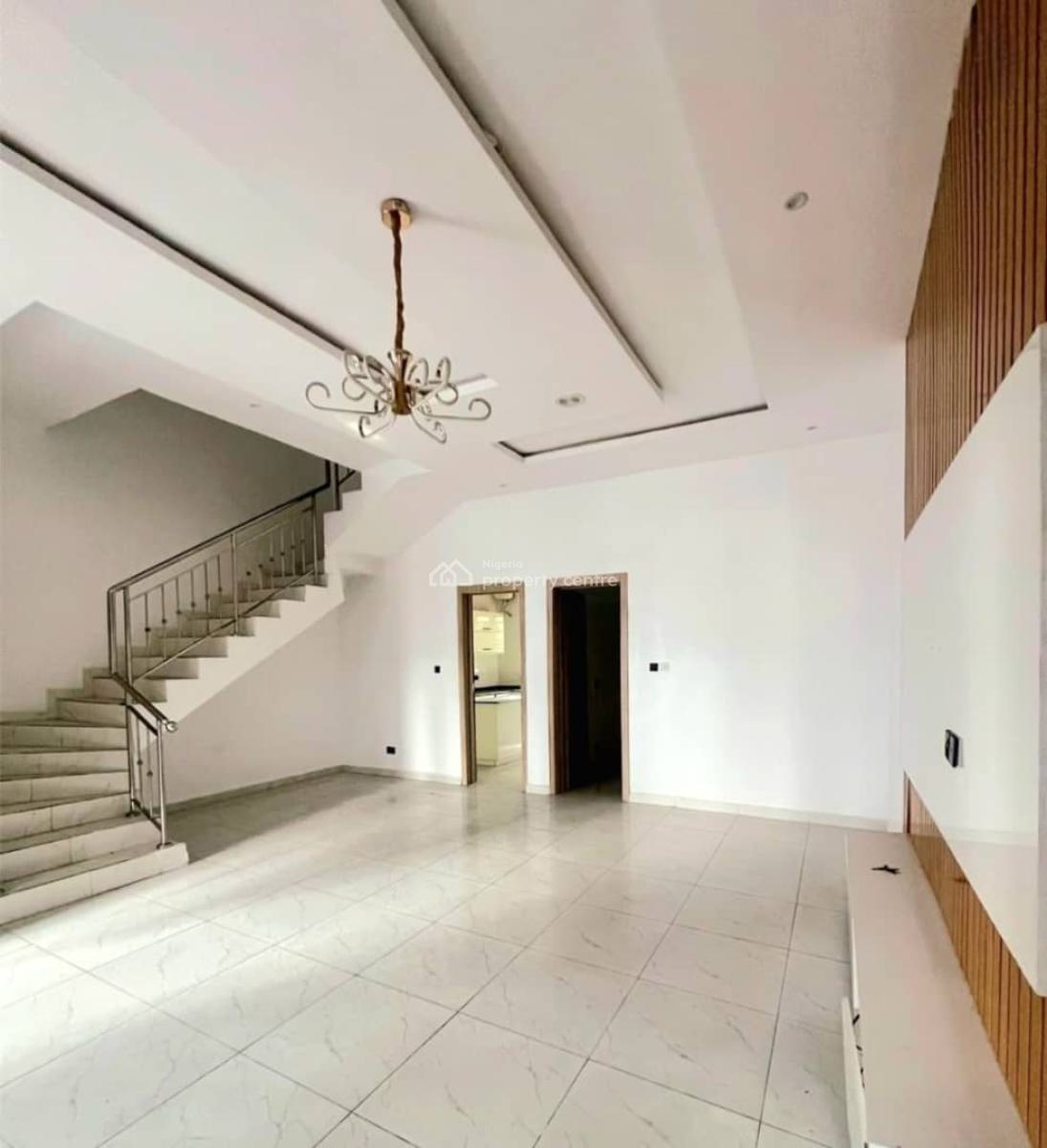 Well Maintained 4 Bedroom Terrace, Orchid Road, Lekki, Lagos, Terraced Duplex for Sale