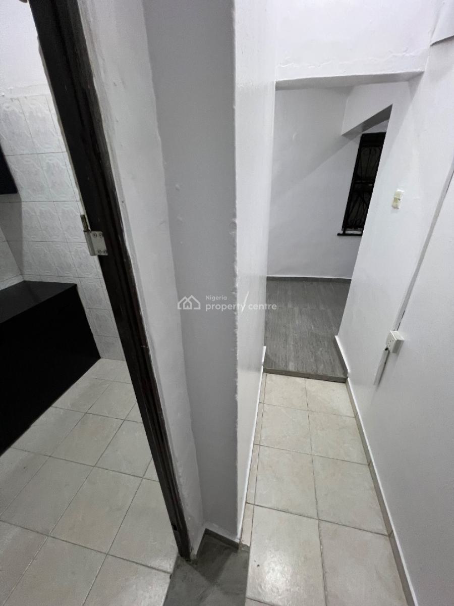 Mini-flat with a Standard Kitchen, Located in a Self-compound, Lekki Phase 1, Lekki, Lagos, Mini Flat (room and Parlour) for Rent