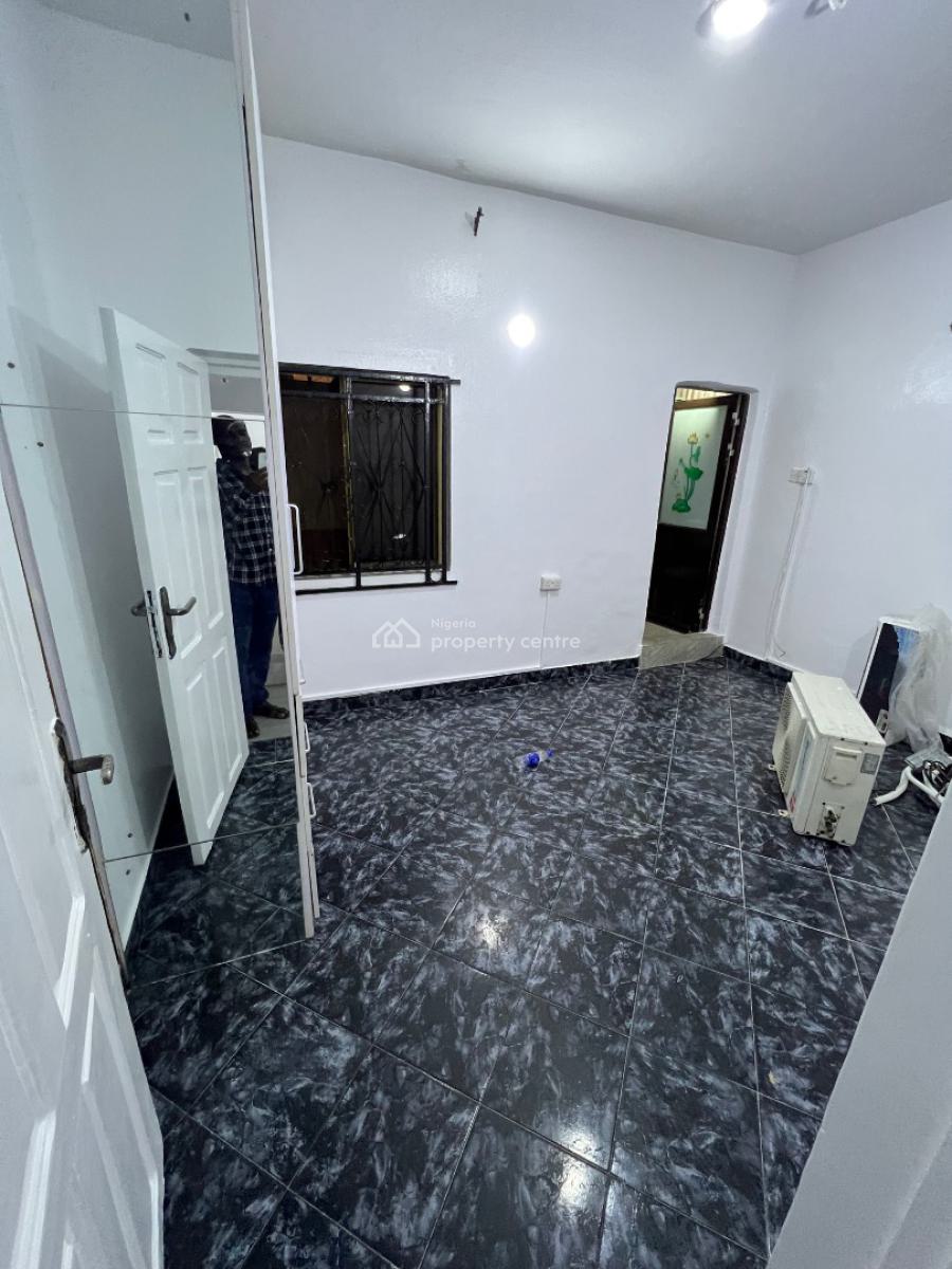 Mini-flat with a Standard Kitchen, Located in a Self-compound, Lekki Phase 1, Lekki, Lagos, Mini Flat (room and Parlour) for Rent