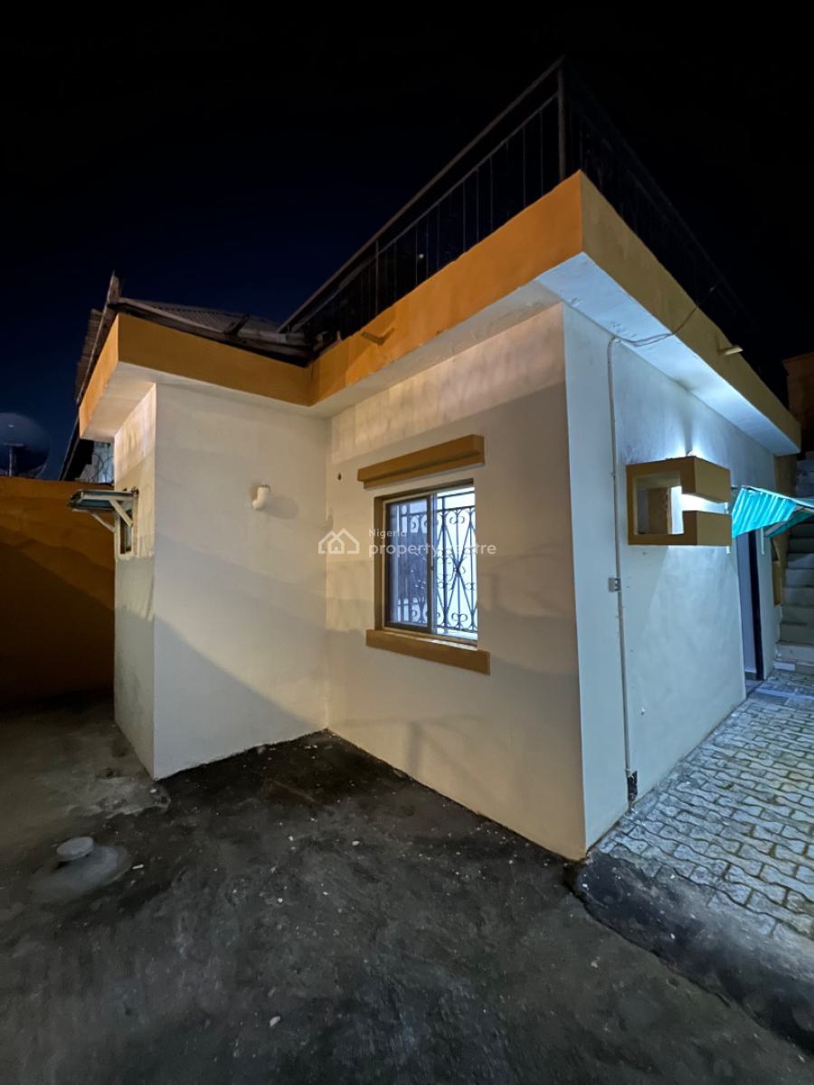 Mini-flat with a Standard Kitchen, Located in a Self-compound, Lekki Phase 1, Lekki, Lagos, Mini Flat (room and Parlour) for Rent