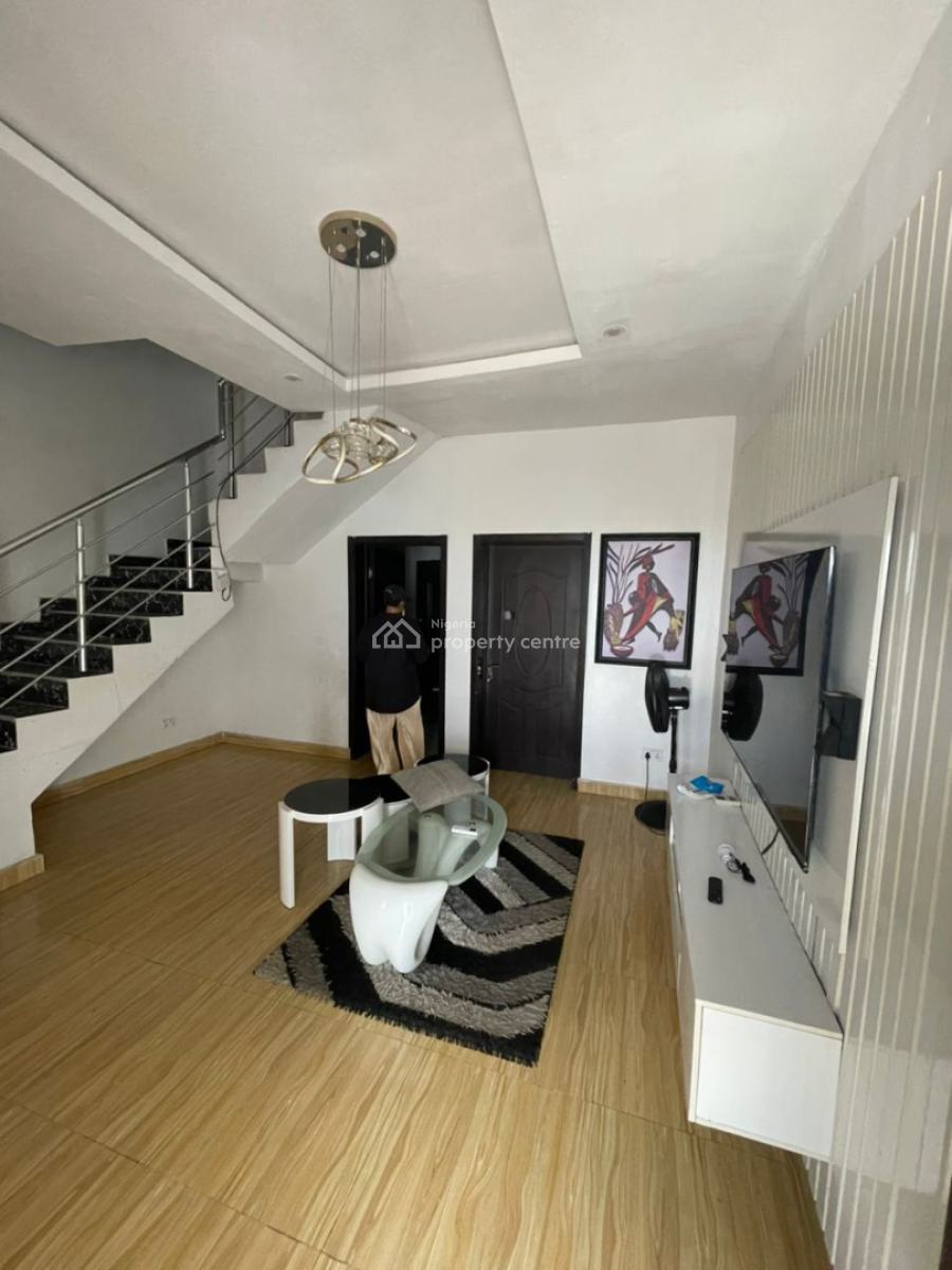 Classic 3 Bedroom Terrace Duplex in a Secure Estate, Ikota, Lekki, Lagos, Terraced Duplex for Rent