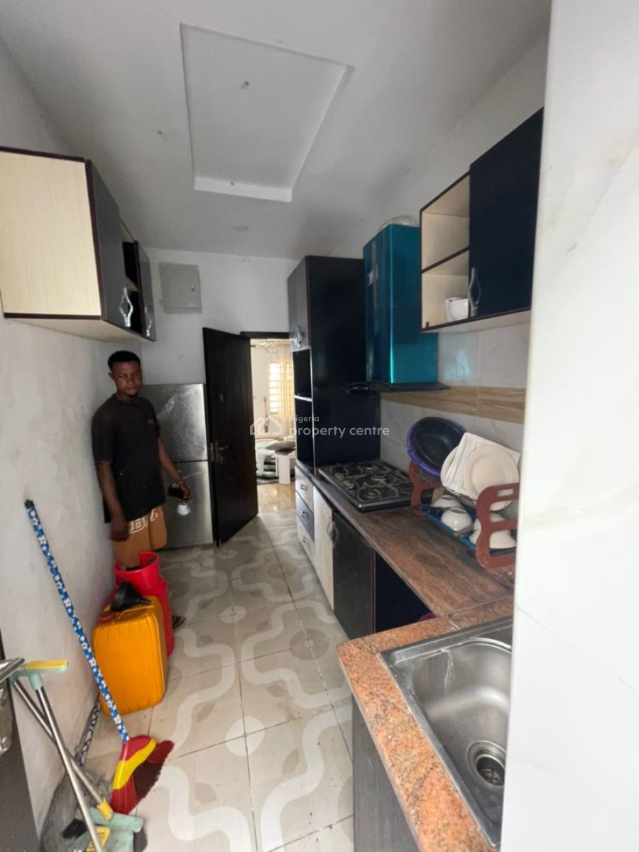 Classic 3 Bedroom Terrace Duplex in a Secure Estate, Ikota, Lekki, Lagos, Terraced Duplex for Rent