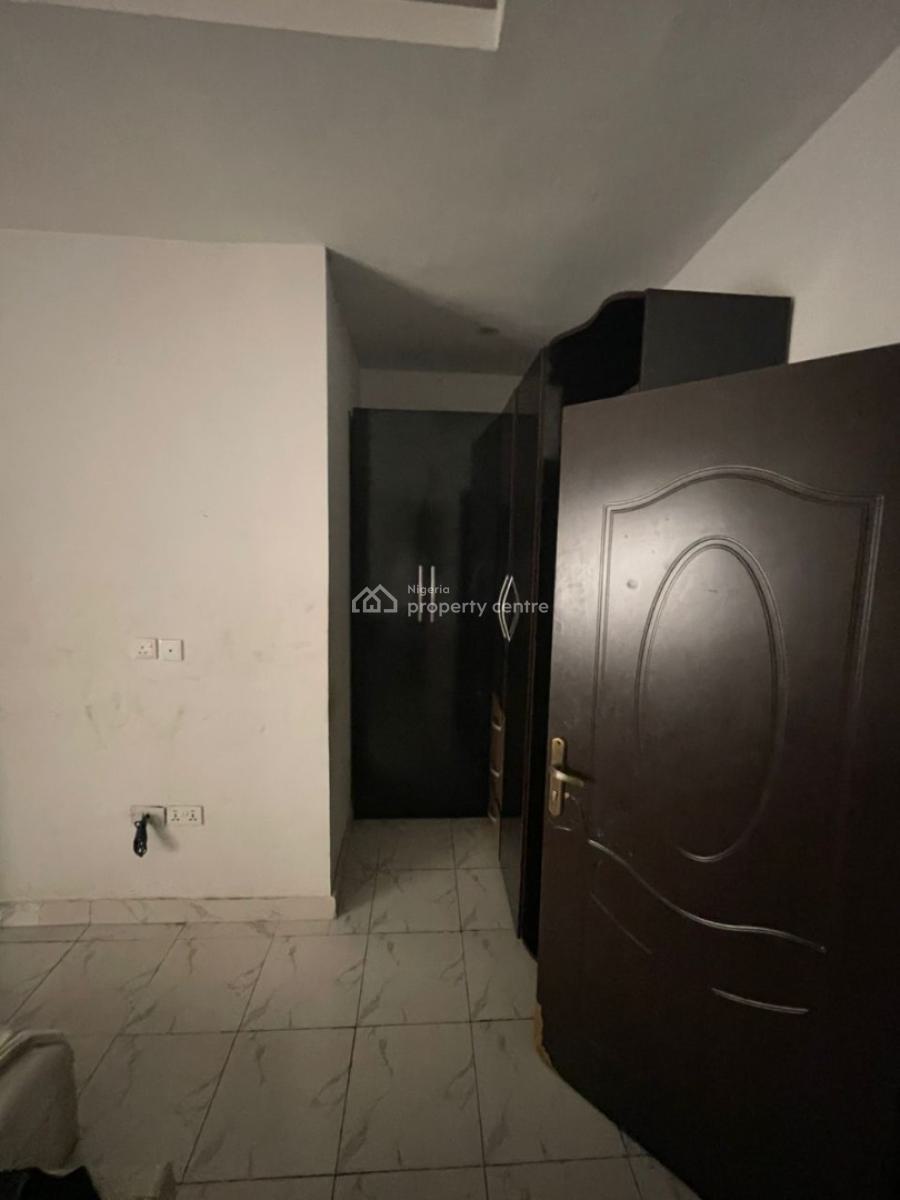 Classic 3 Bedroom Terrace Duplex in a Secure Estate, Ikota, Lekki, Lagos, Terraced Duplex for Rent