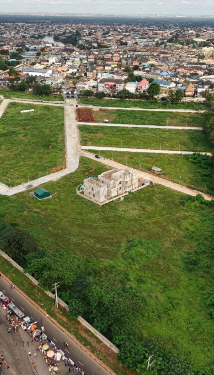 Premium Land, Omole Phase 2, Ikeja, Lagos, Residential Land for Sale