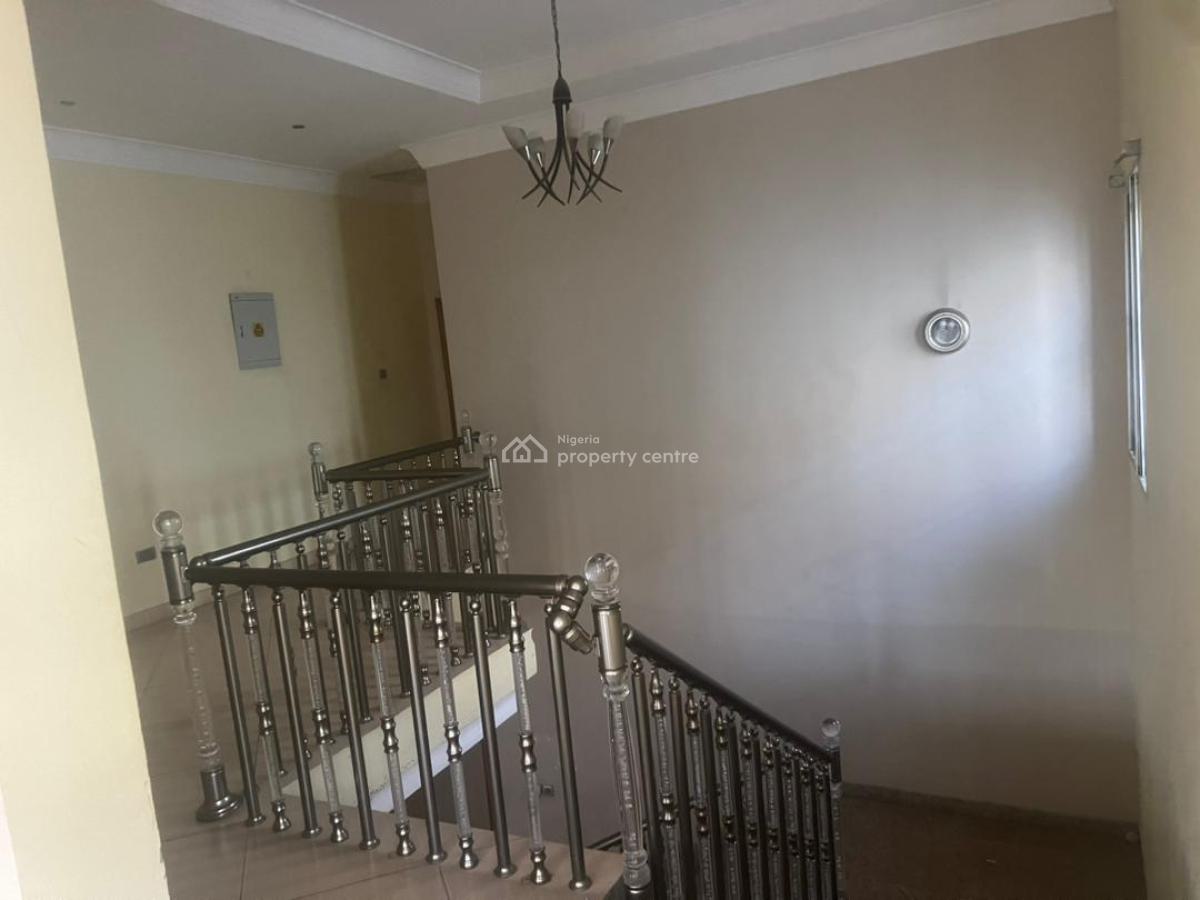 Self Compound 4 Bedroom Fully Detached House with 2 Rooms Bq, Lekki Phase 1, Lekki, Lagos, Detached Duplex for Rent