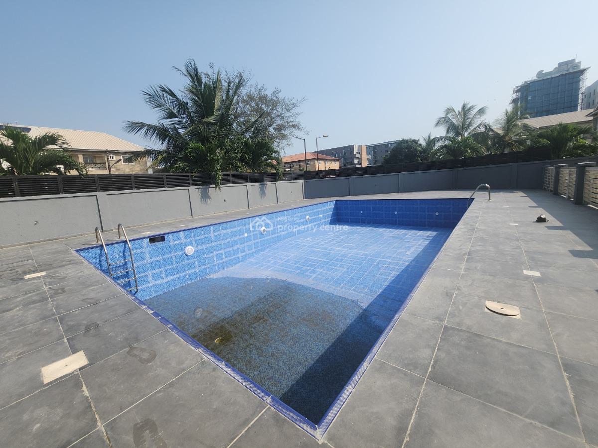 Standard 3 Bedroom Apartment, Lekki Phase 1, Lekki, Lagos, Flat / Apartment for Rent