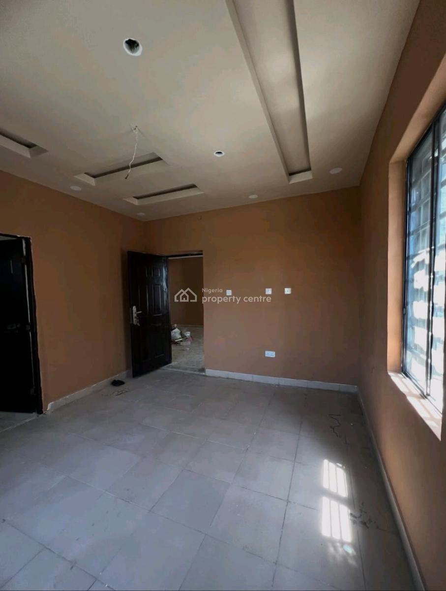Serviced 3 Bedroom Apartment, Ologolo, Lekki, Lagos, Flat / Apartment for Rent